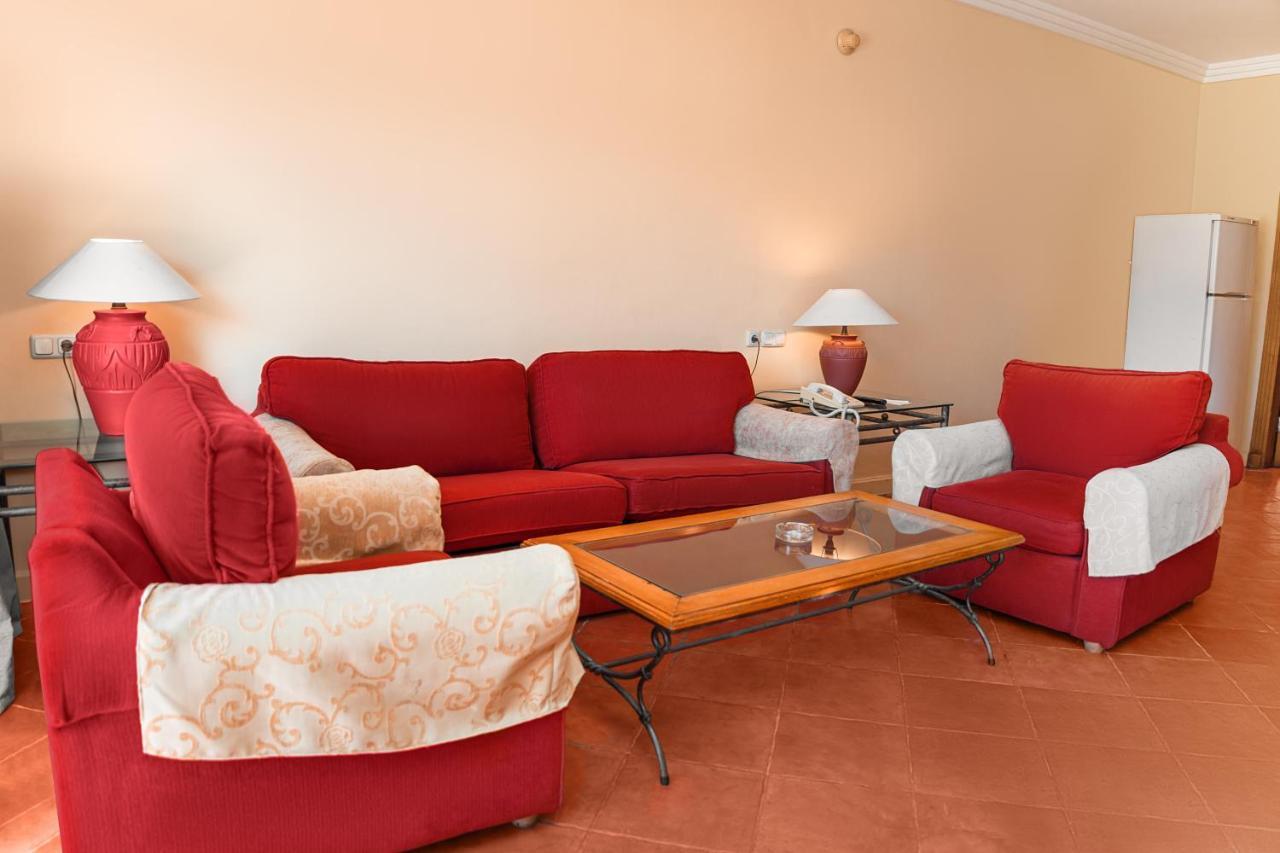 Two-Bedroom Suite,1377371723:JPEG